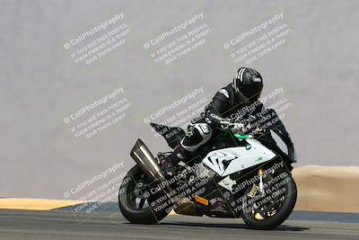 media/Mar-28-2022-Superbike Trackdays (Mon) [[b8603d0f67]]/Advanced Group (1pm-130pm)/Turn 9/